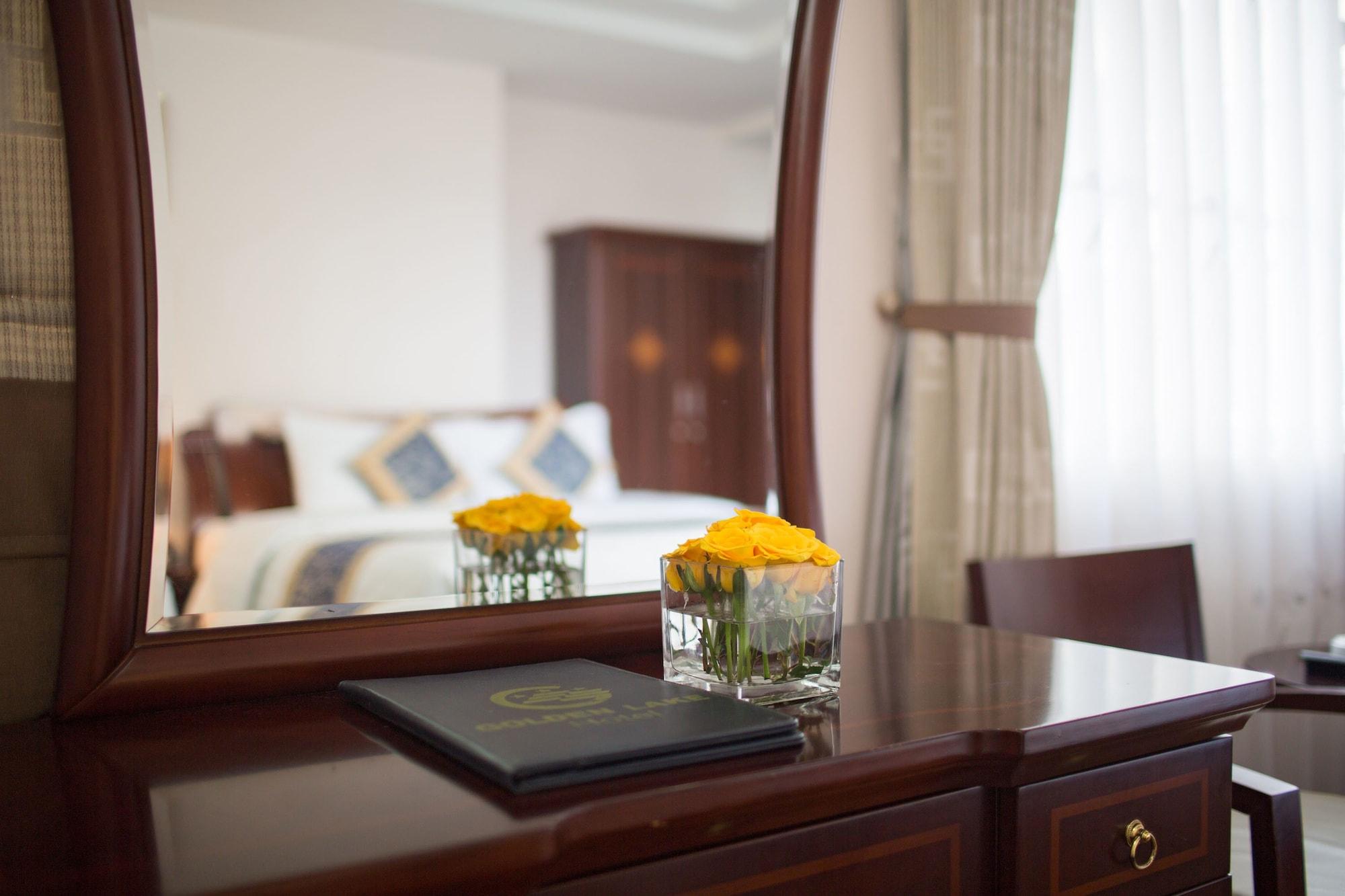 האנוי Lakeside Palace Hotel מראה חיצוני תמונה