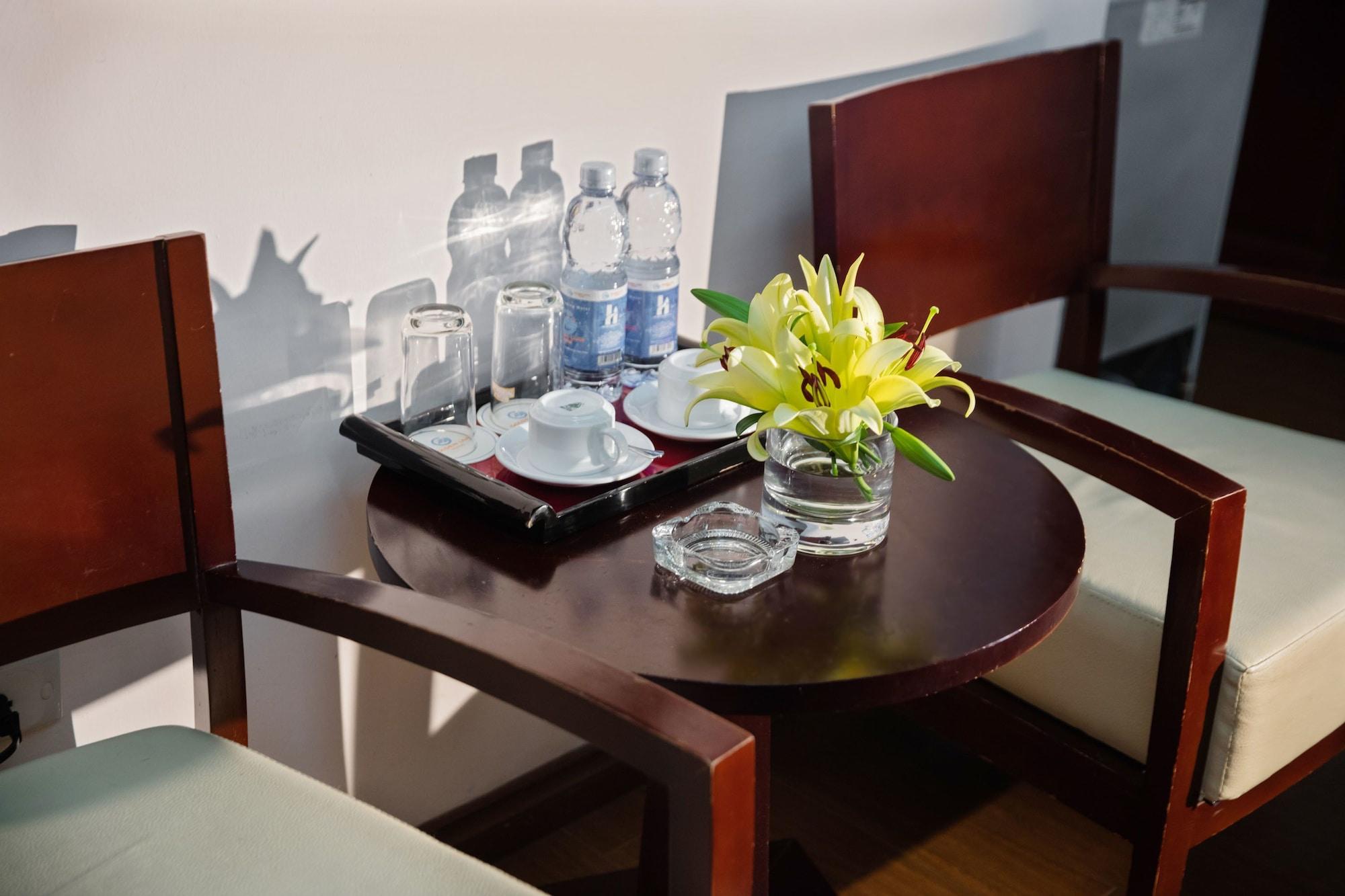 האנוי Lakeside Palace Hotel מראה חיצוני תמונה