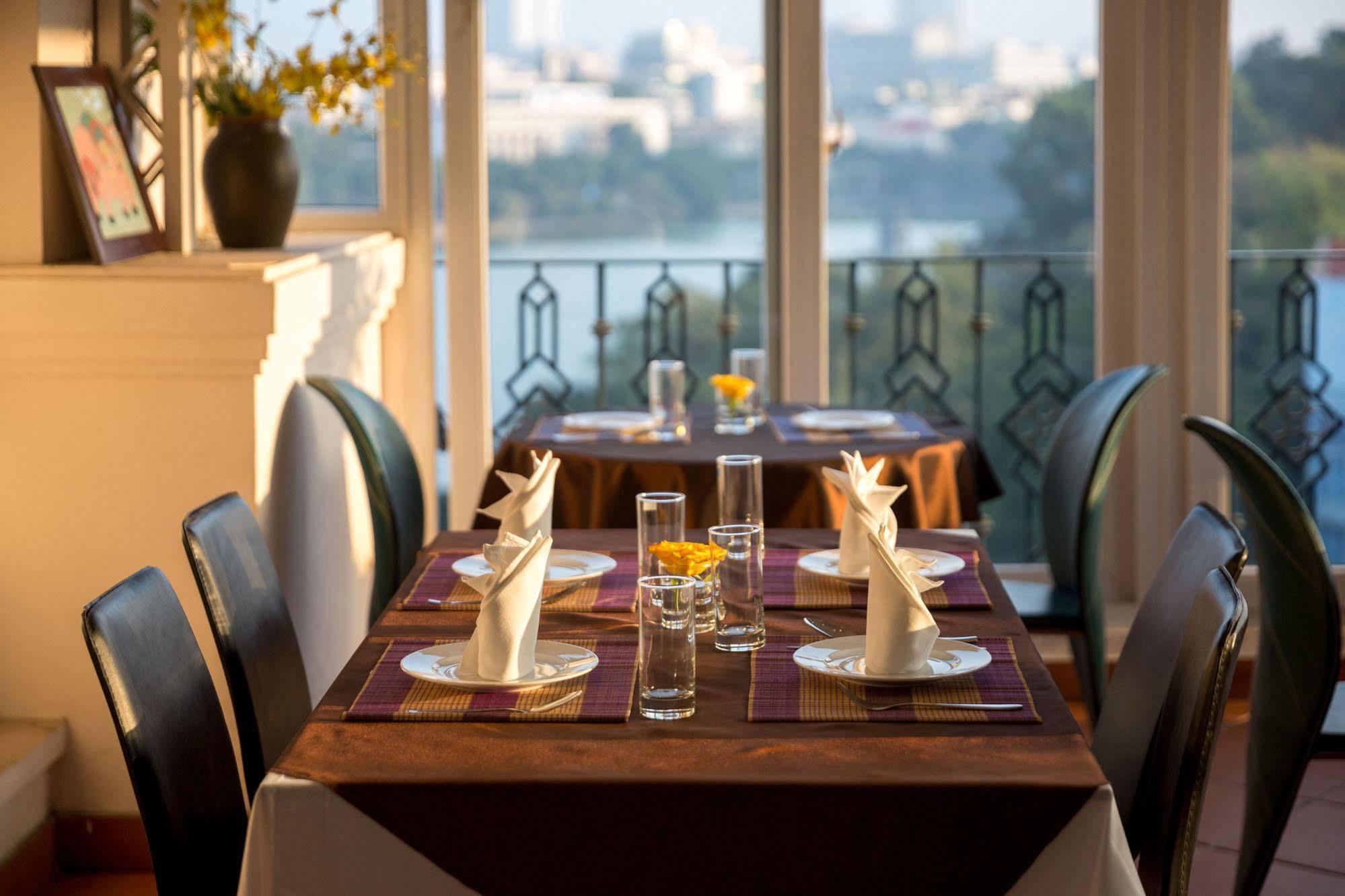 האנוי Lakeside Palace Hotel מראה חיצוני תמונה